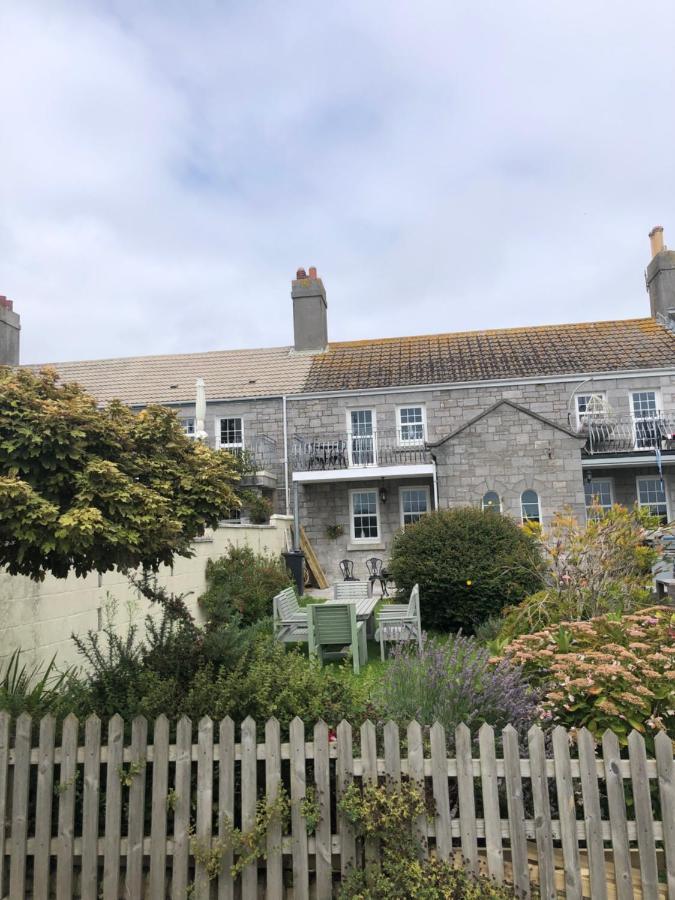 Beautiful Sea Front Cottage In The Ocean City Plymouth Exterior photo